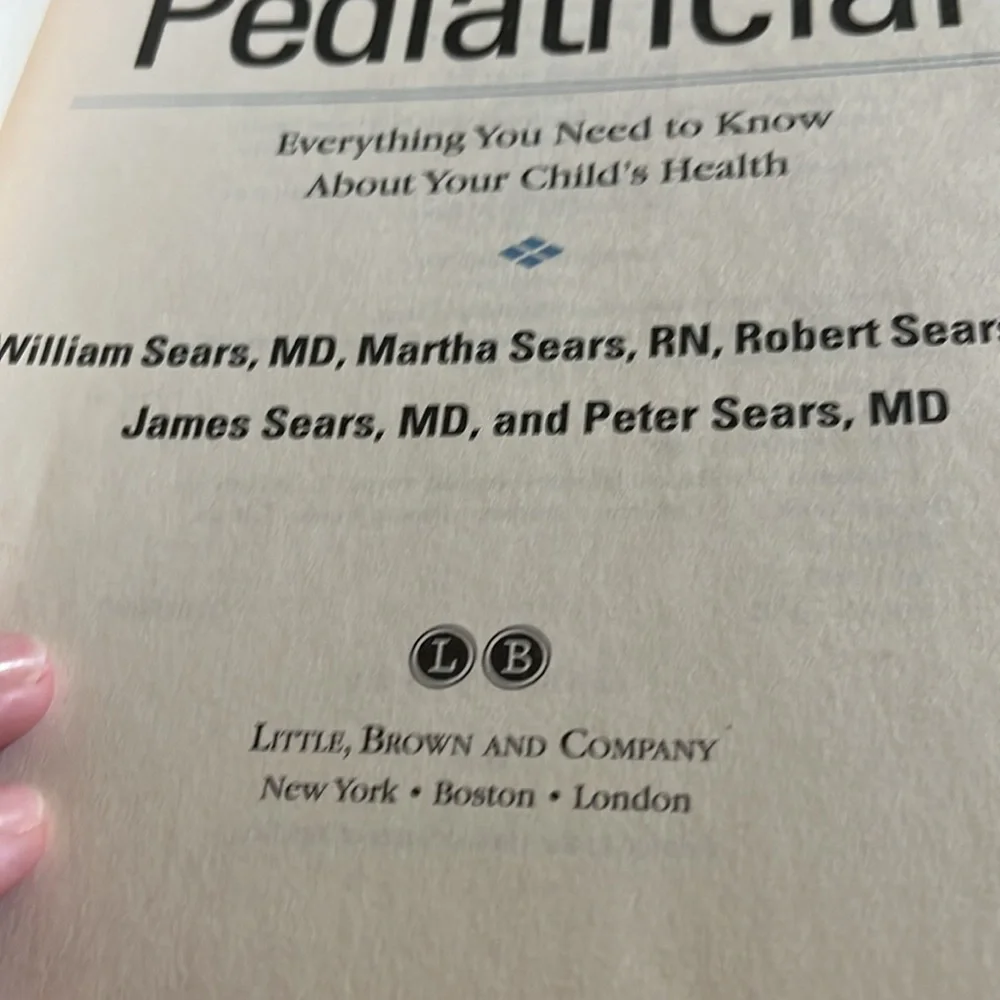 The Portable Pediatrician BOOK You Need to Know About Your Child's Health GUC